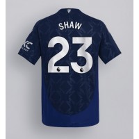 Camiseta Manchester United Luke Shaw #23 Visitante Equipación 2024-25 manga corta